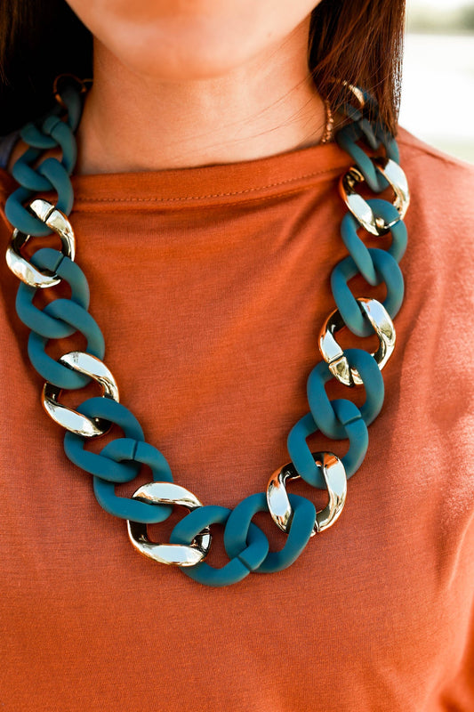 Flirt Alert Chain Shaped Necklace