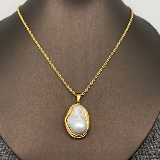 Pearl Chunk Necklace